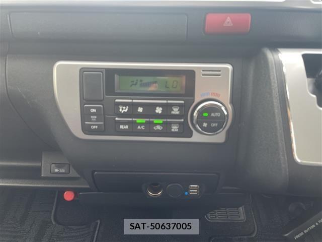 Toyota HIACE WAGON 2015 8915571-3