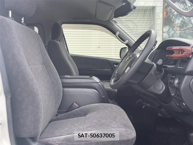 Toyota HIACE WAGON 2015 8915571-7