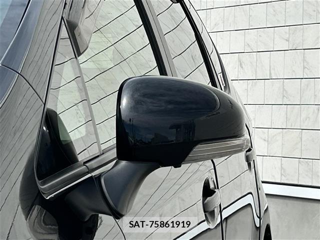 Toyota PRIUS 2015 8710283-10