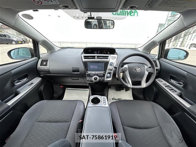 Toyota PRIUS 2015 8710283-14