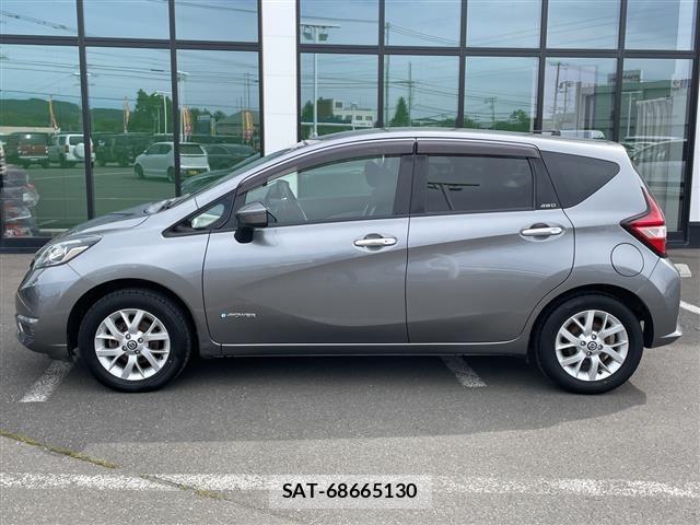Nissan NOTE 2019 8913015-17