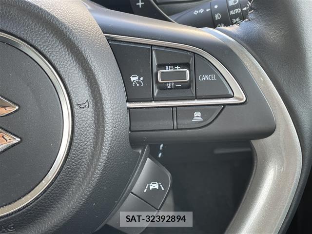 Suzuki SWIFT 2021 8692115-1
