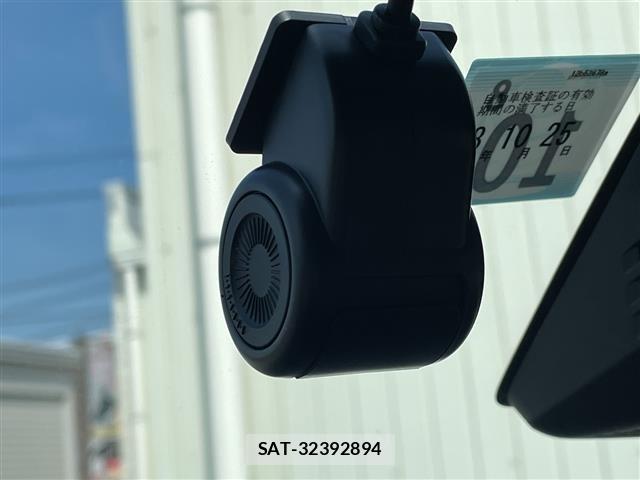 Suzuki SWIFT 2021 8692115-18