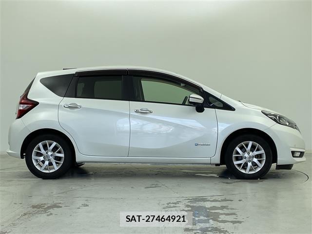 Nissan NOTE 2017 8913016-2