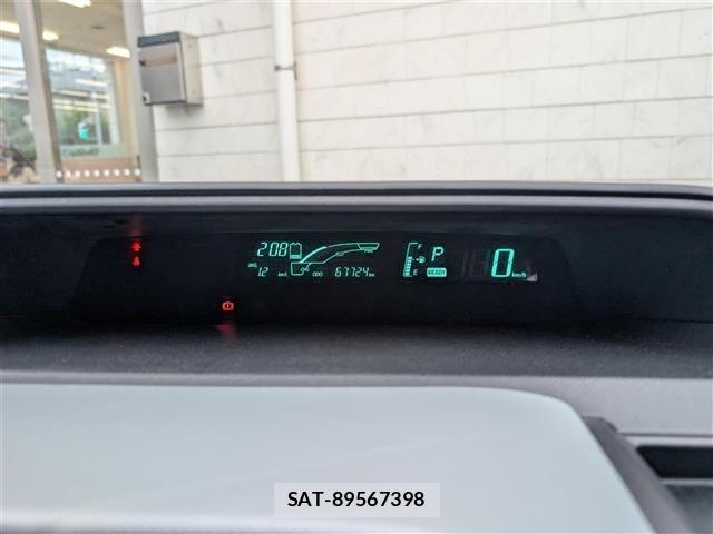 Toyota AQUA 2013 8705754-13