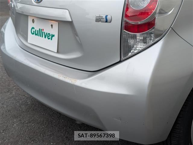 Toyota AQUA 2013 8705754-9