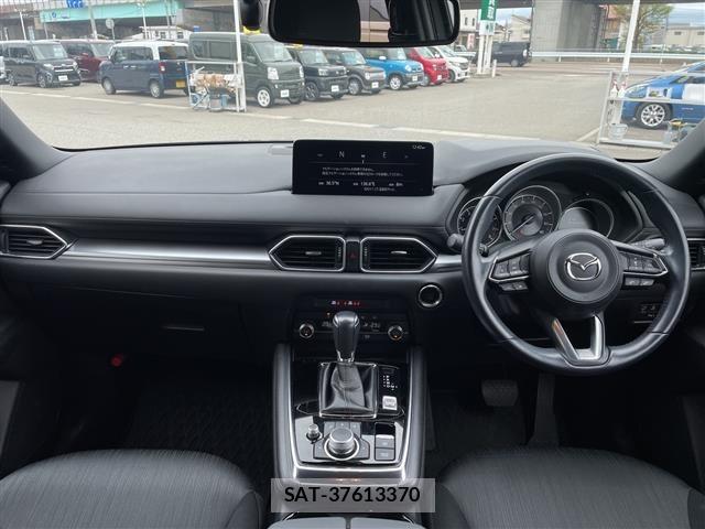 Mazda CX-8 2022 8935256-14