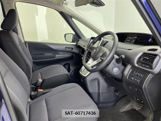 Nissan SERENA 2018 8927457-6