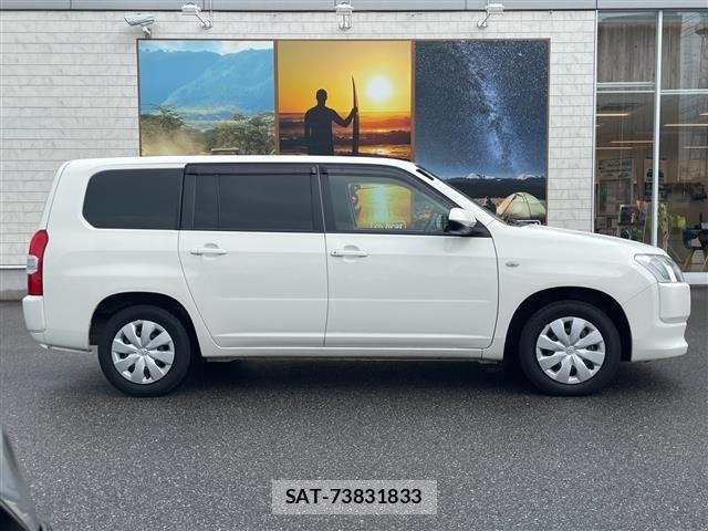 Toyota PROBOX VAN 2023 8862650-2
