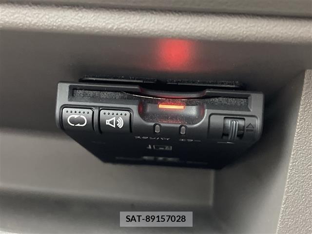 Nissan MARCH 2013 8915467-18