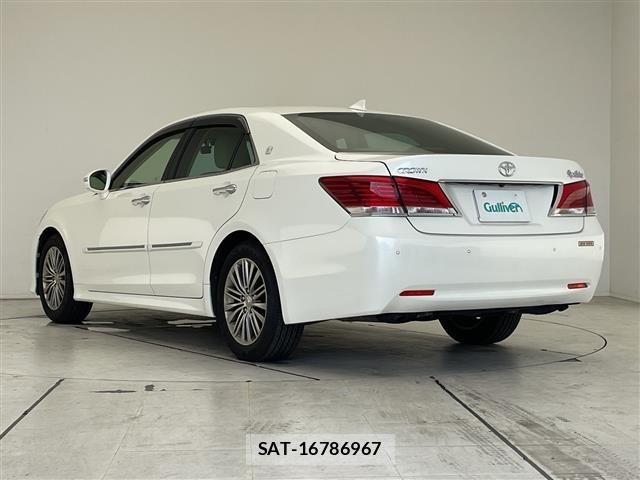 Toyota CROWN 2015 8680572-20