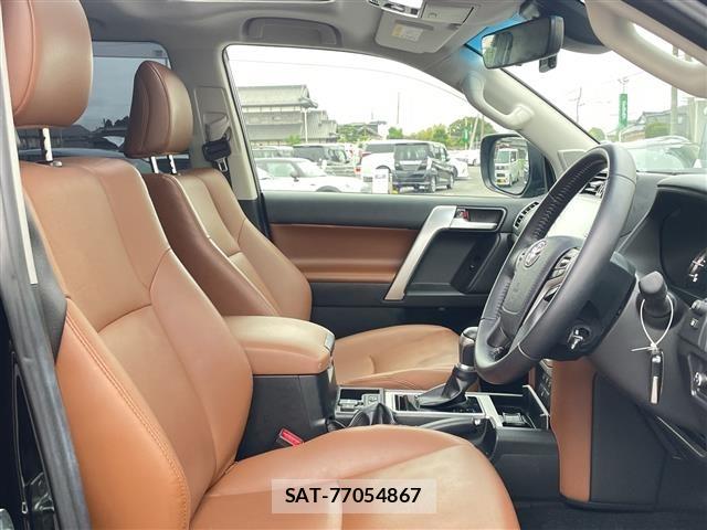 Toyota LAND CRUISER PRADO 2022 8907463-4
