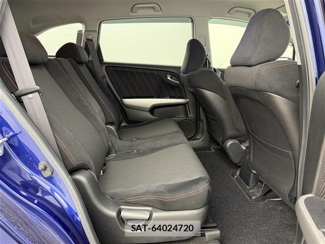 Honda STREAM 2011 8774771-11