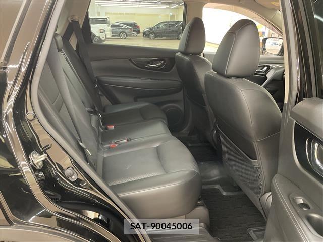 Nissan X-TRAIL 2020 8929679-10