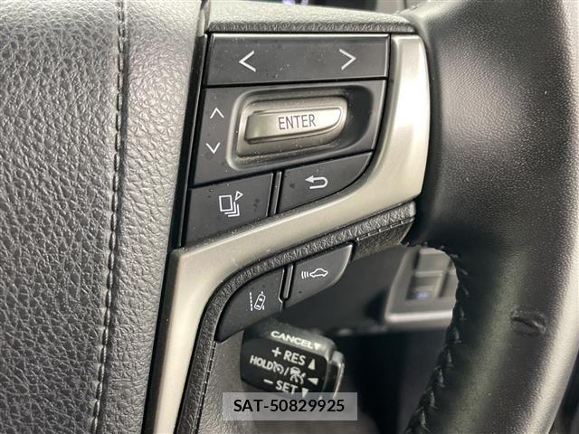Toyota LAND CRUISER PRADO 2022 8692323-8