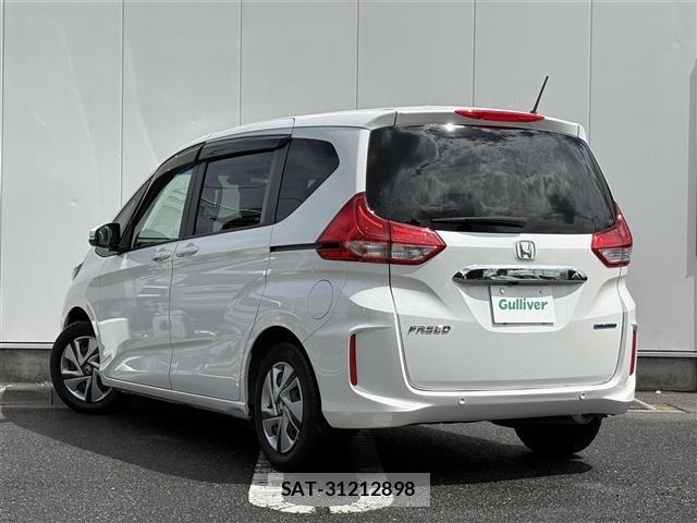 Honda FREED 2022 8684678-19