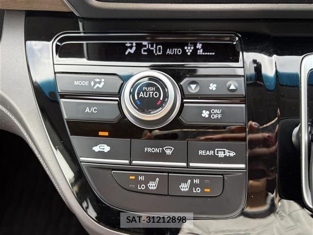Honda FREED 2022 8684678-2
