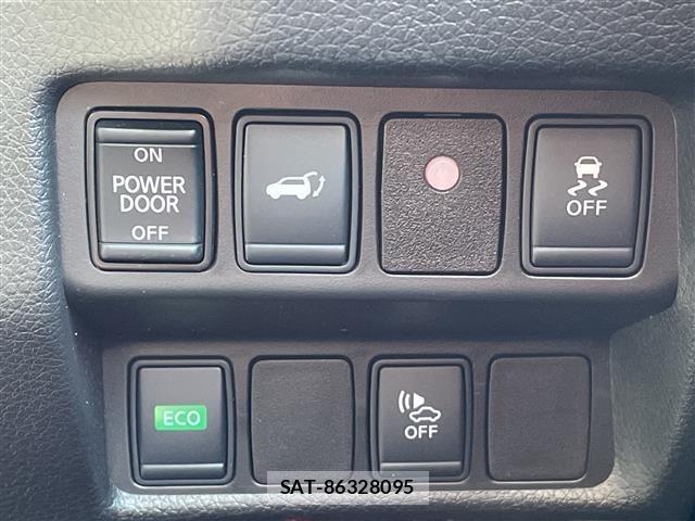 Nissan X-TRAIL 2017 8929680-5