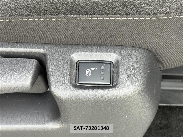 Nissan SERENA 2023 8927473-2