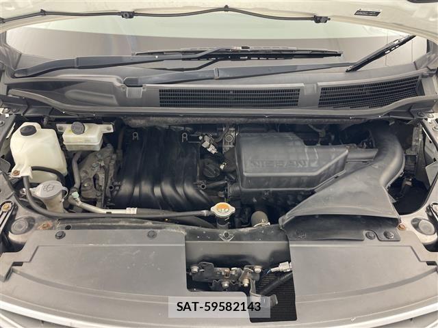 Nissan SERENA 2015 8927474-21