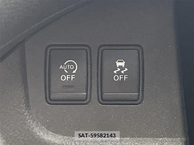 Nissan SERENA 2015 8927474-4
