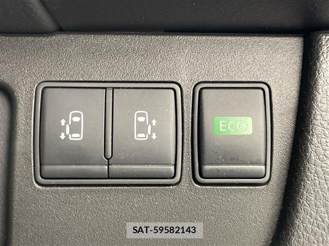 Nissan SERENA 2015 8927474-6
