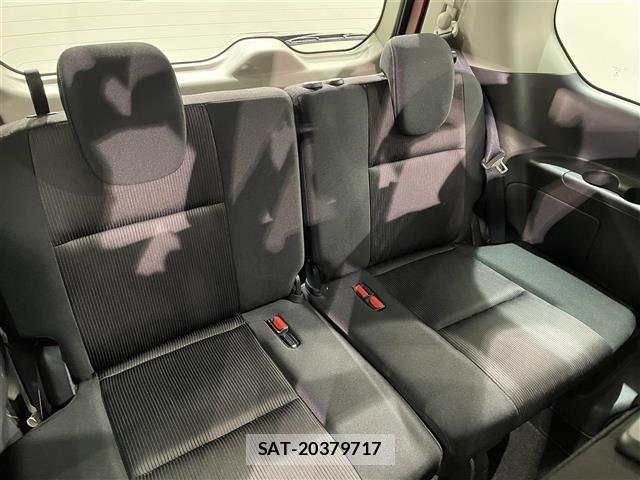 Nissan SERENA 2017 8927501-11