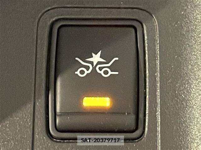 Nissan SERENA 2017 8927501-22