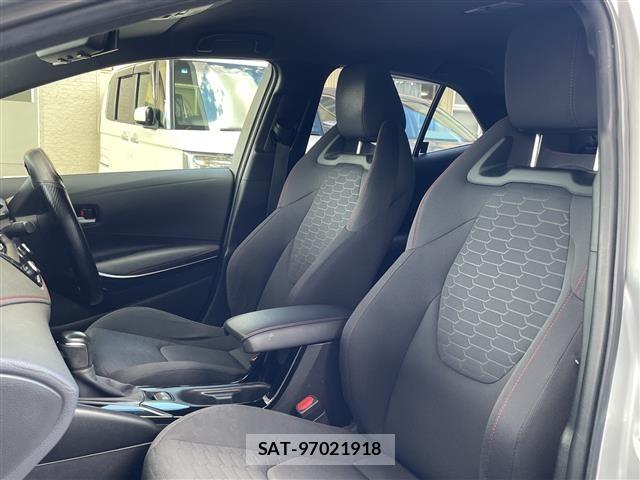 Toyota COROLLA SPORT 2019 8688574-18