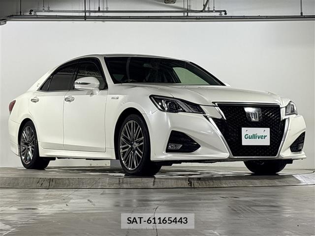 Toyota CROWN 2016 8937671-0