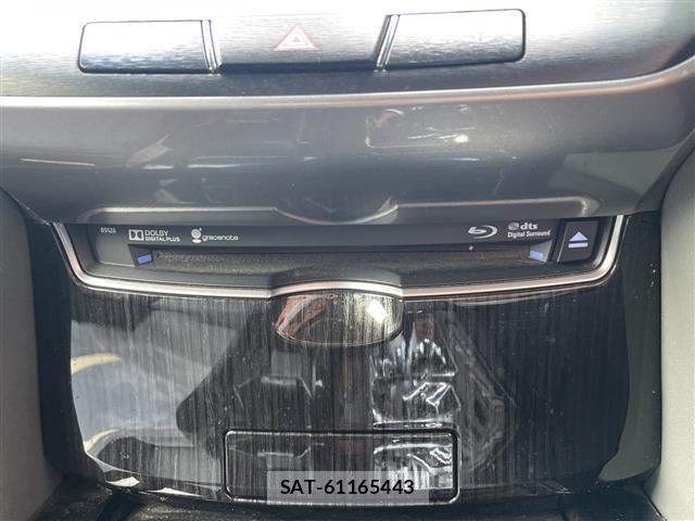 Toyota CROWN 2016 8937671-3