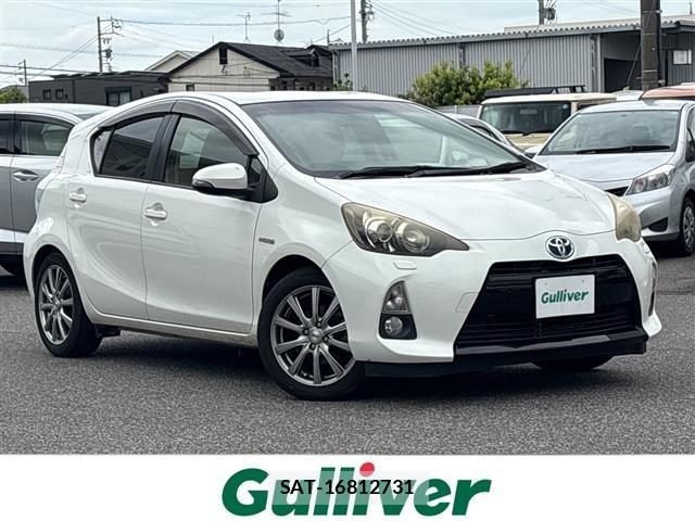 Toyota AQUA 2013 8705761-0