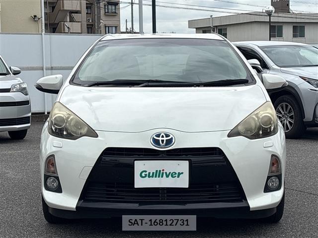 Toyota AQUA 2013 8705761-15