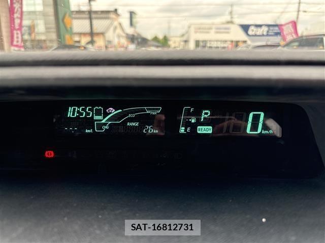 Toyota AQUA 2013 8705761-2