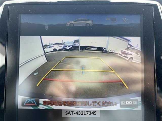Toyota PRIUS PHV 2018 8692751-16