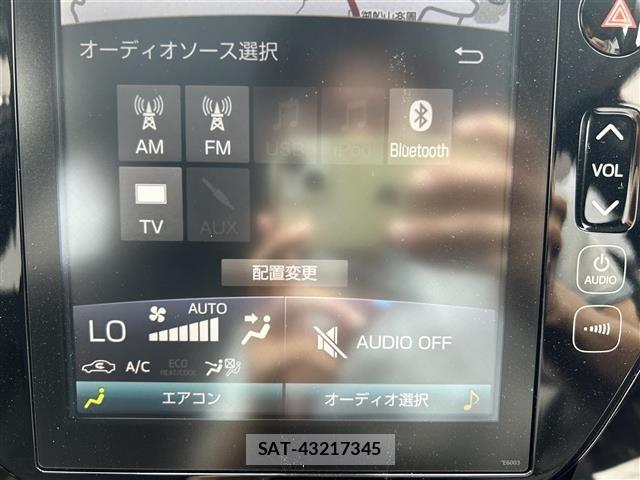Toyota PRIUS PHV 2018 8692751-17