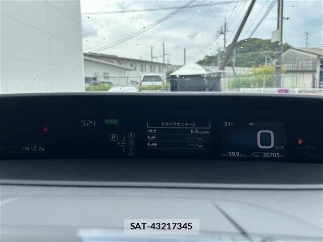 Toyota PRIUS PHV 2018 8692751-19