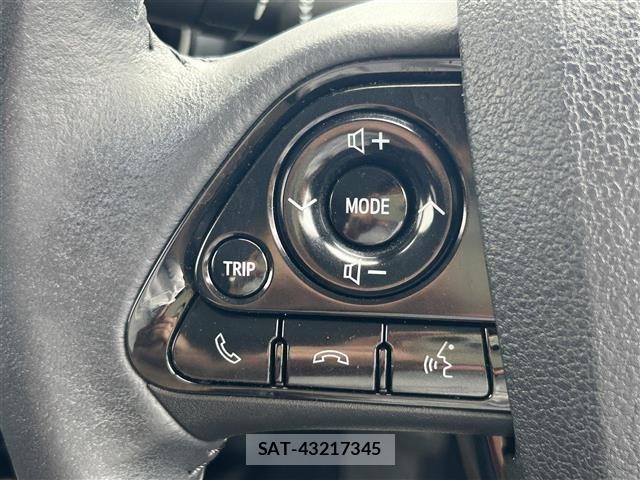 Toyota PRIUS PHV 2018 8692751-3