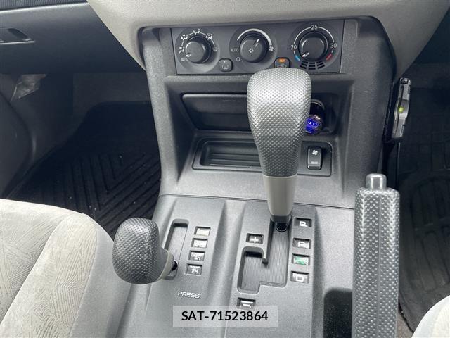 Mitsubishi PAJERO 2002 8689058-1