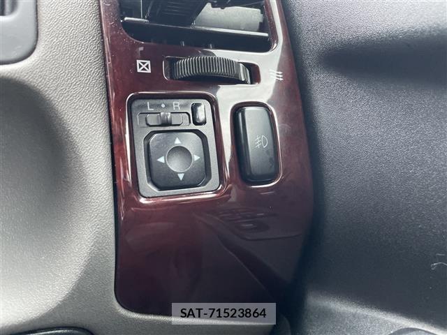 Mitsubishi PAJERO 2002 8689058-2