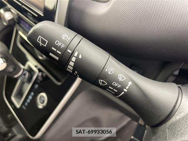 Nissan SERENA 2019 8927533-7