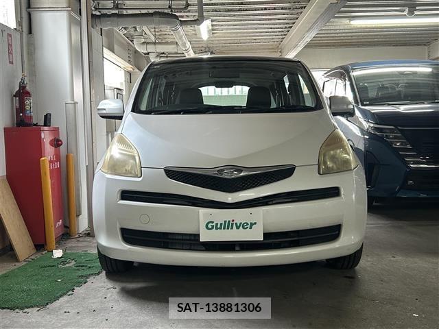 Toyota RACTIS 2005 8862979-13