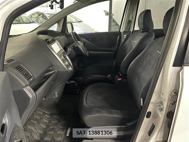 Toyota RACTIS 2005 8862979-5