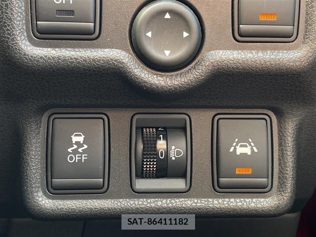 Nissan NOTE 2015 8913039-7