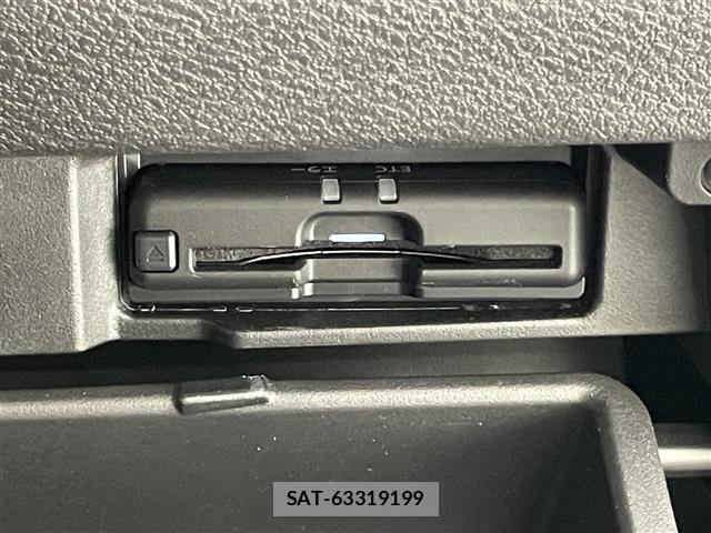 Nissan SERENA 2022 8927570-3