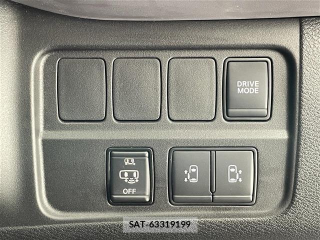 Nissan SERENA 2022 8927570-8