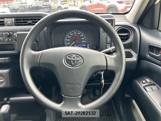 Toyota PROBOX VAN 2023 8862653-7