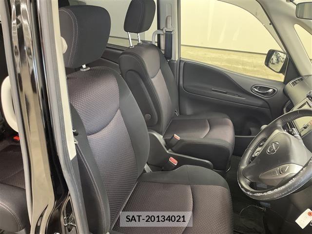 Nissan SERENA 2013 8927571-10