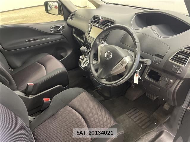 Nissan SERENA 2013 8927571-8