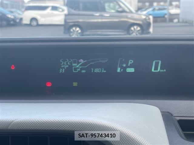 Toyota AQUA 2013 8705763-15